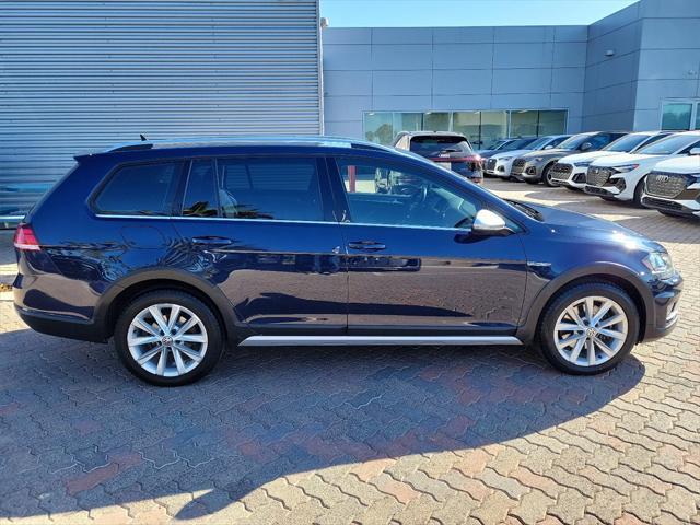 used 2018 Volkswagen Golf Alltrack car, priced at $21,300