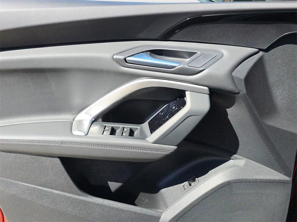 new 2025 Audi Q5 car, priced at $57,625