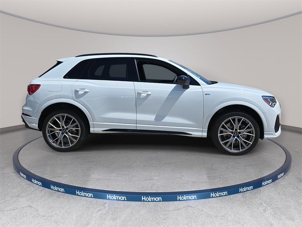 new 2025 Audi Q3 car, priced at $47,995