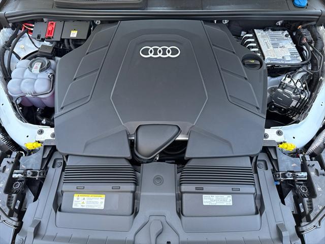 new 2025 Audi Q7 car, priced at $77,460