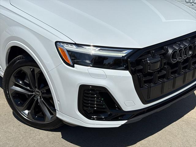 new 2025 Audi Q7 car, priced at $77,460