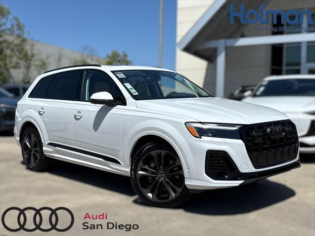 new 2025 Audi Q7 car, priced at $77,460