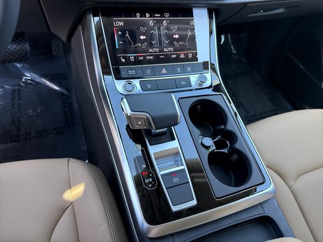 new 2025 Audi Q7 car, priced at $77,460