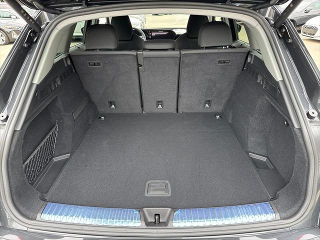new 2025 Audi Q5 car, priced at $60,975