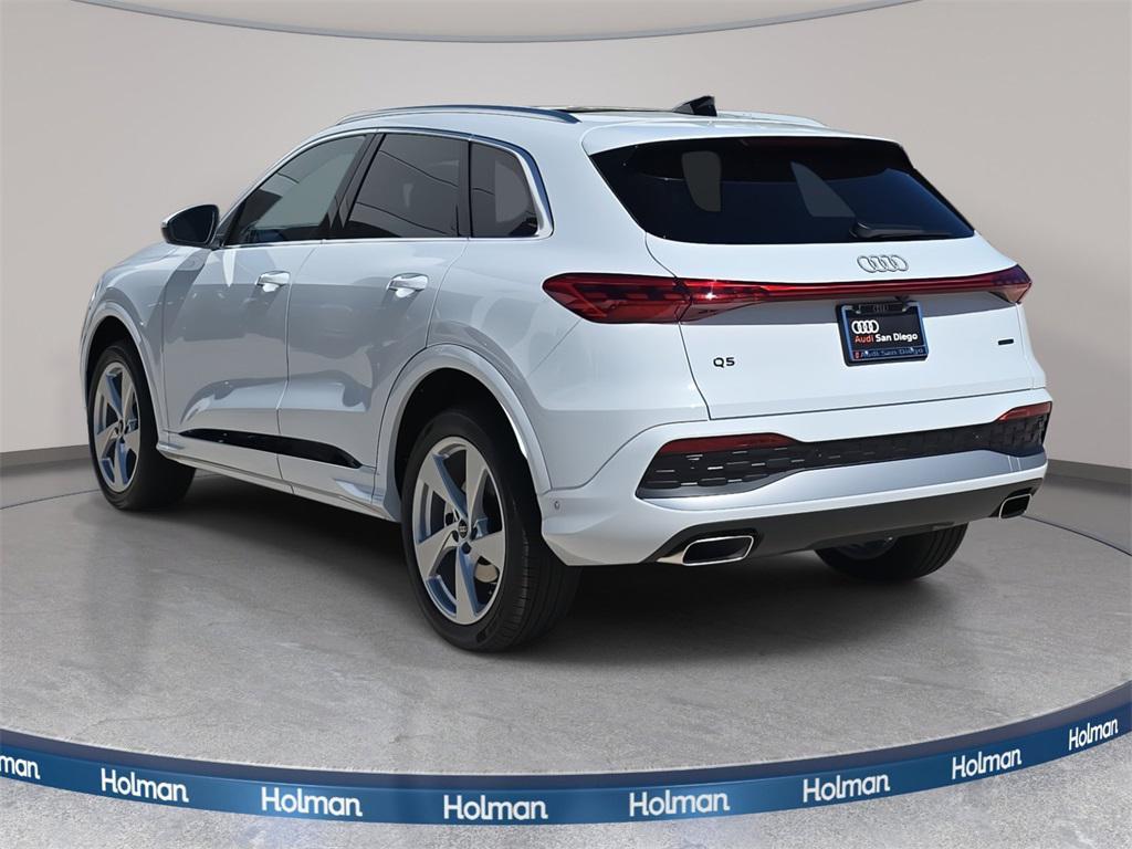 new 2025 Audi Q5 car, priced at $61,240
