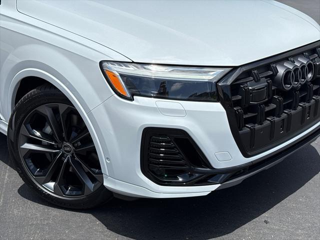 new 2025 Audi Q7 car, priced at $77,450