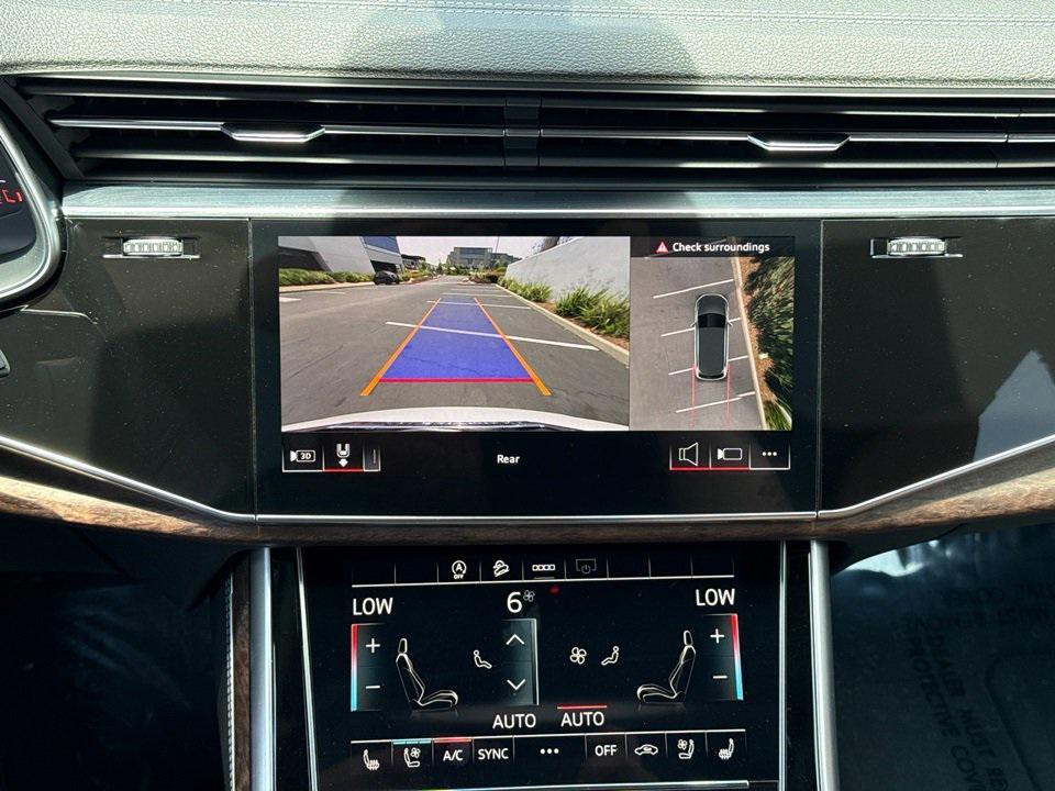 new 2025 Audi Q7 car, priced at $77,450