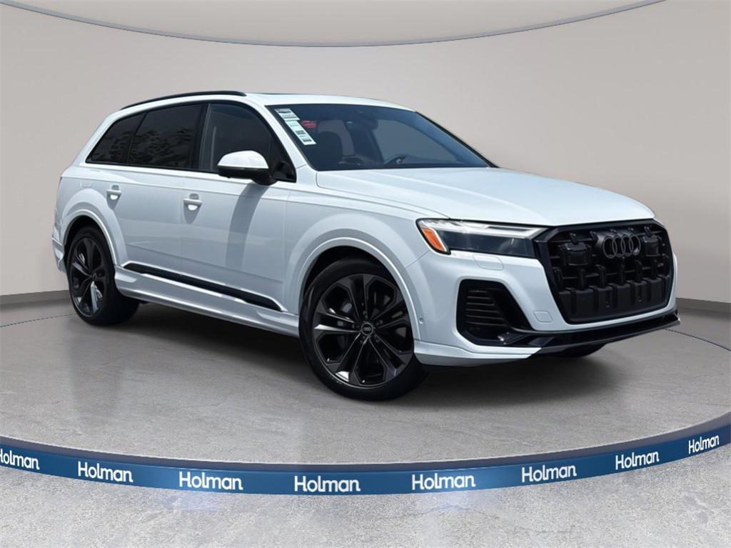 new 2025 Audi Q7 car, priced at $77,450