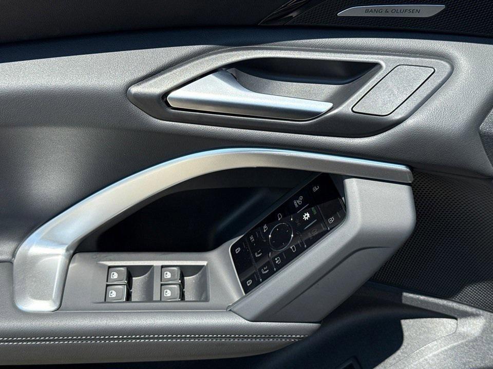 new 2025 Audi Q5 Sportback car, priced at $63,490