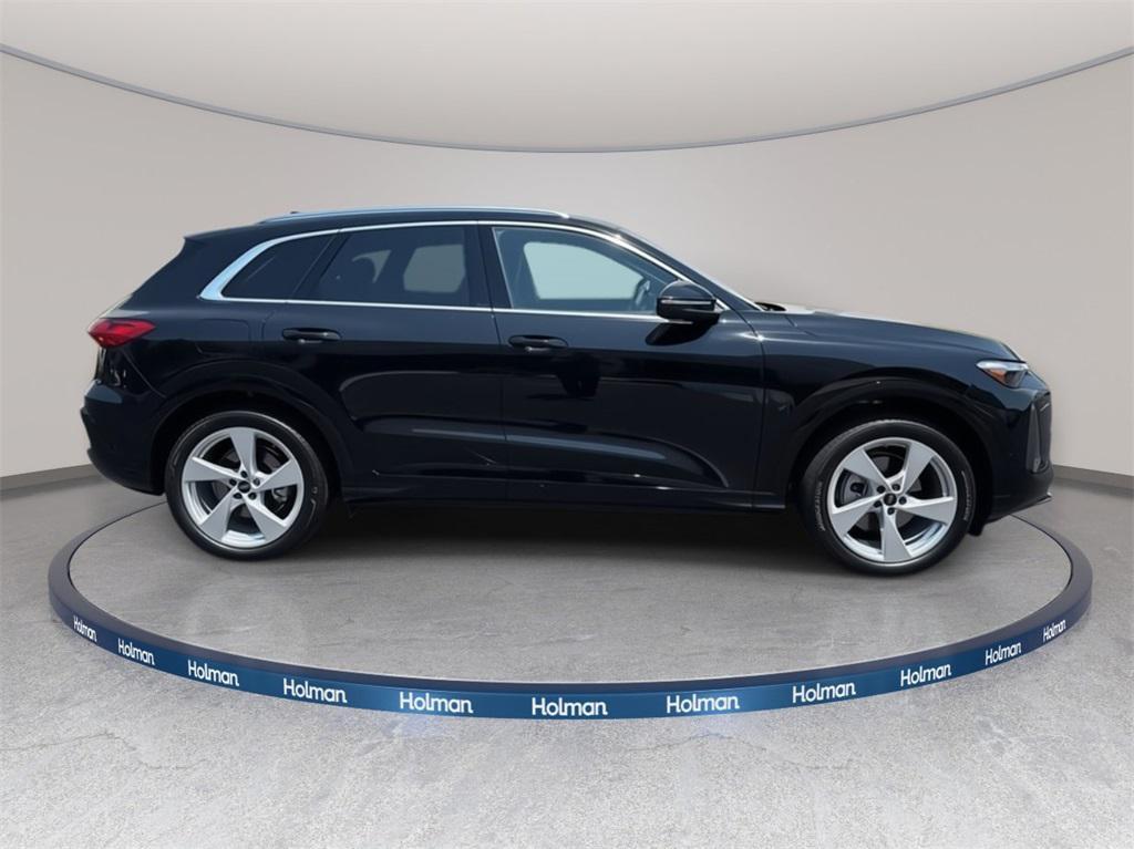 new 2025 Audi Q5 car, priced at $64,700