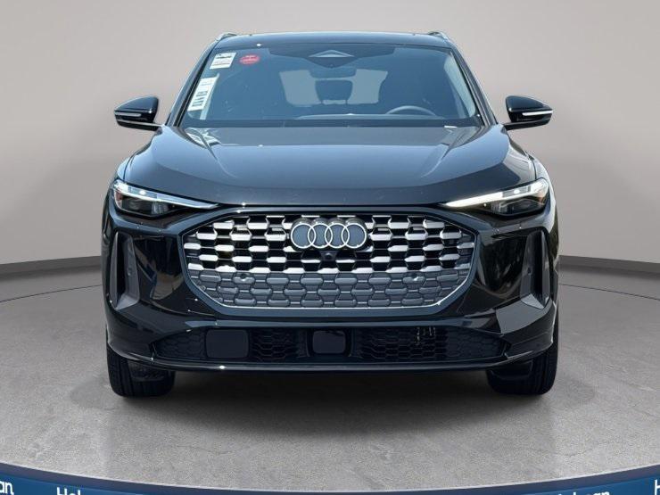 new 2025 Audi Q5 car, priced at $64,700