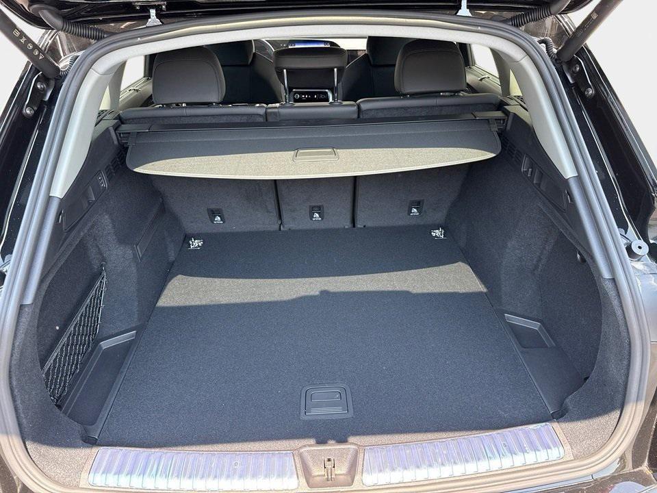 new 2025 Audi Q5 car, priced at $64,700