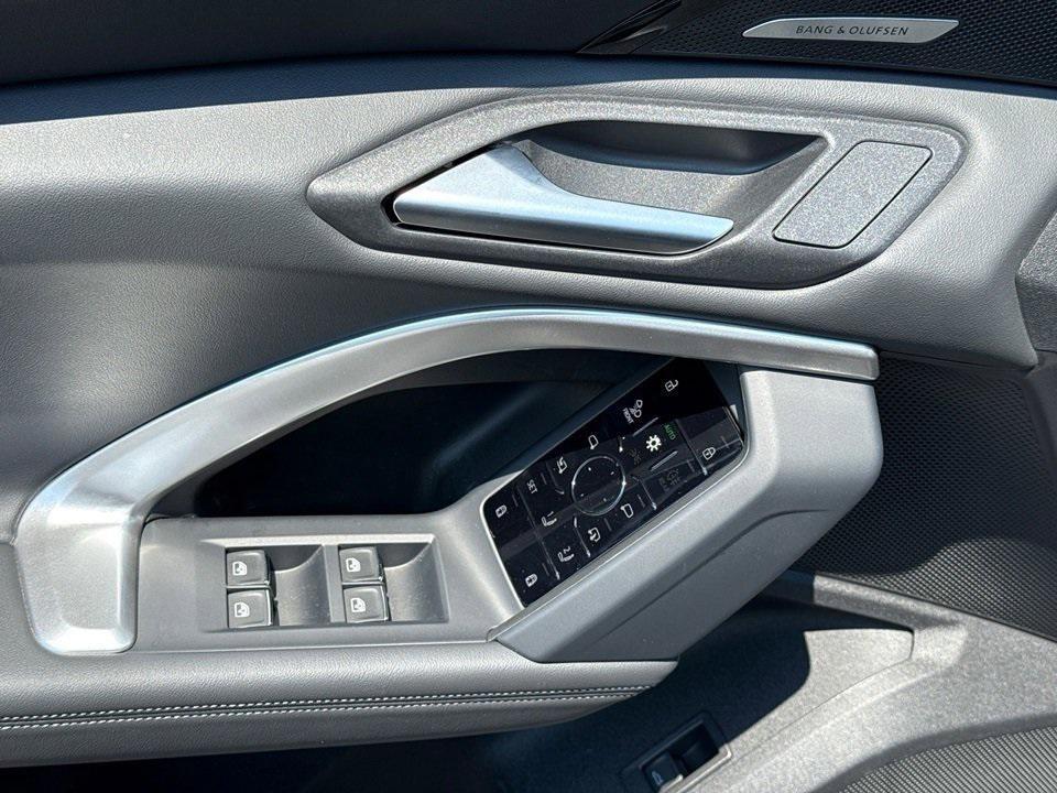 new 2025 Audi Q5 car, priced at $64,700