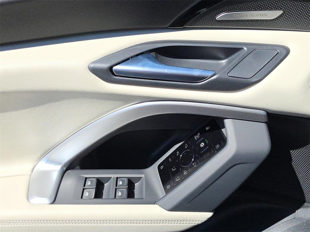 new 2025 Audi Q5 Sportback car, priced at $63,015