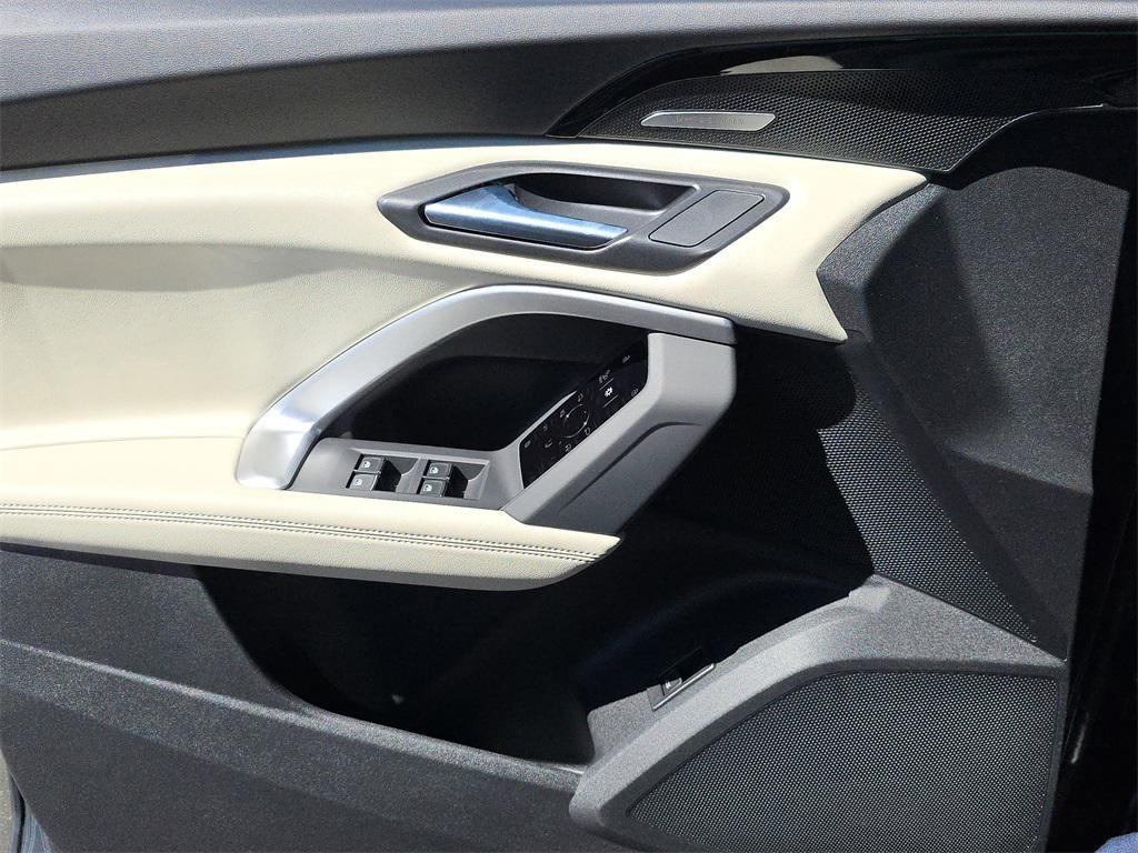 new 2025 Audi Q5 Sportback car, priced at $63,015