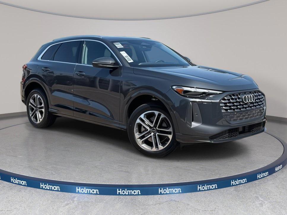 new 2025 Audi Q5 car, priced at $58,040
