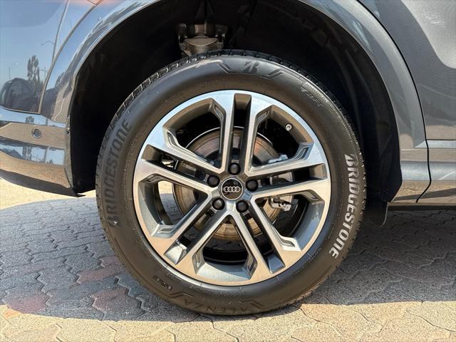 new 2025 Audi Q5 car, priced at $58,040