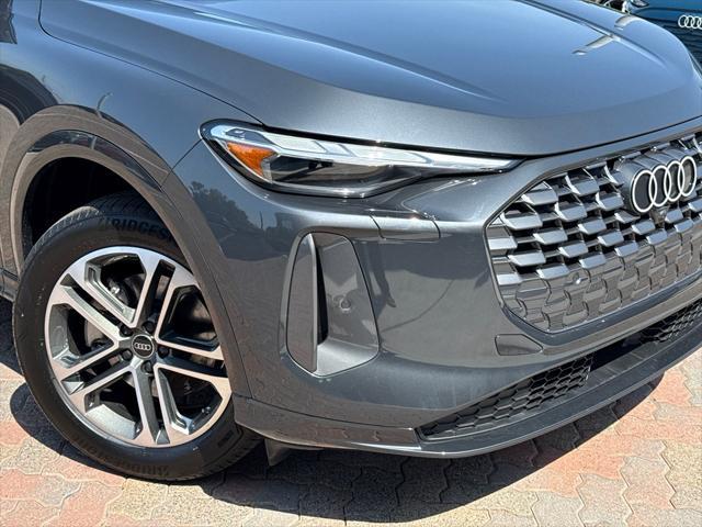 new 2025 Audi Q5 car, priced at $58,040