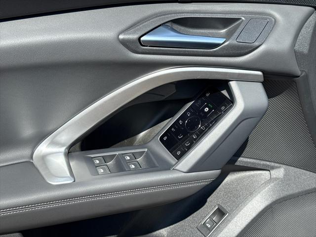new 2025 Audi Q5 car, priced at $58,040