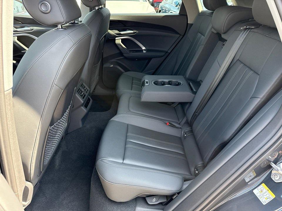 new 2025 Audi Q5 car, priced at $58,040