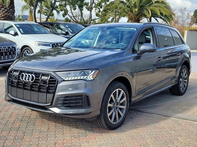 used 2024 Audi Q7 car, priced at $56,800