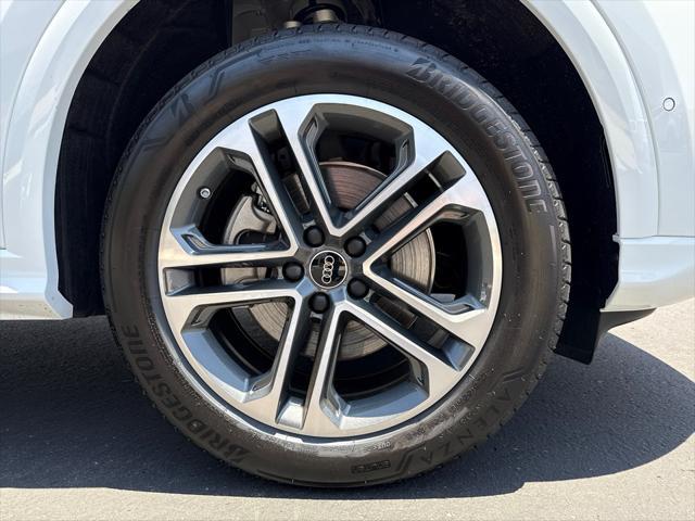new 2025 Audi Q5 car, priced at $57,950
