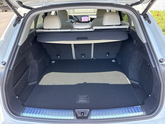 new 2025 Audi Q5 car, priced at $57,950
