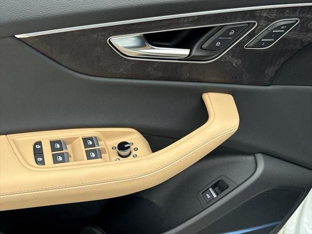 new 2025 Audi Q8 car, priced at $84,925