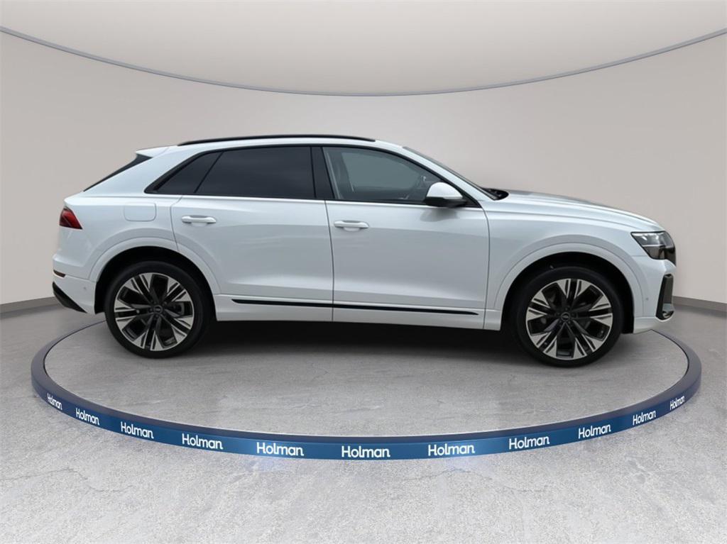 new 2025 Audi Q8 car, priced at $84,925