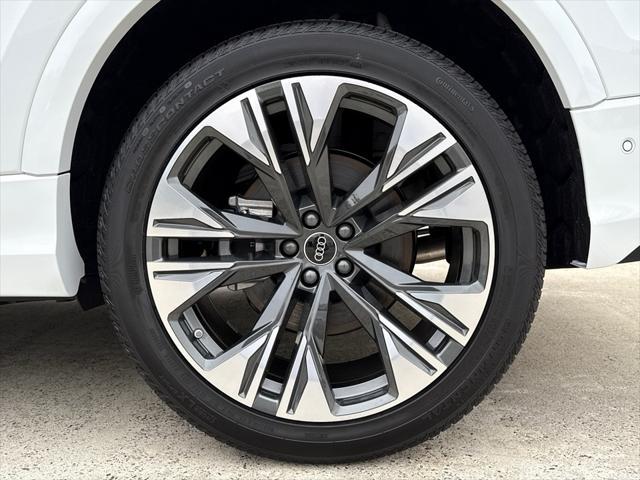 new 2025 Audi Q8 car, priced at $84,925