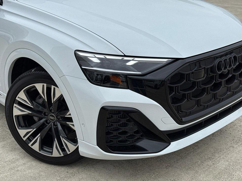 new 2025 Audi Q8 car, priced at $84,925