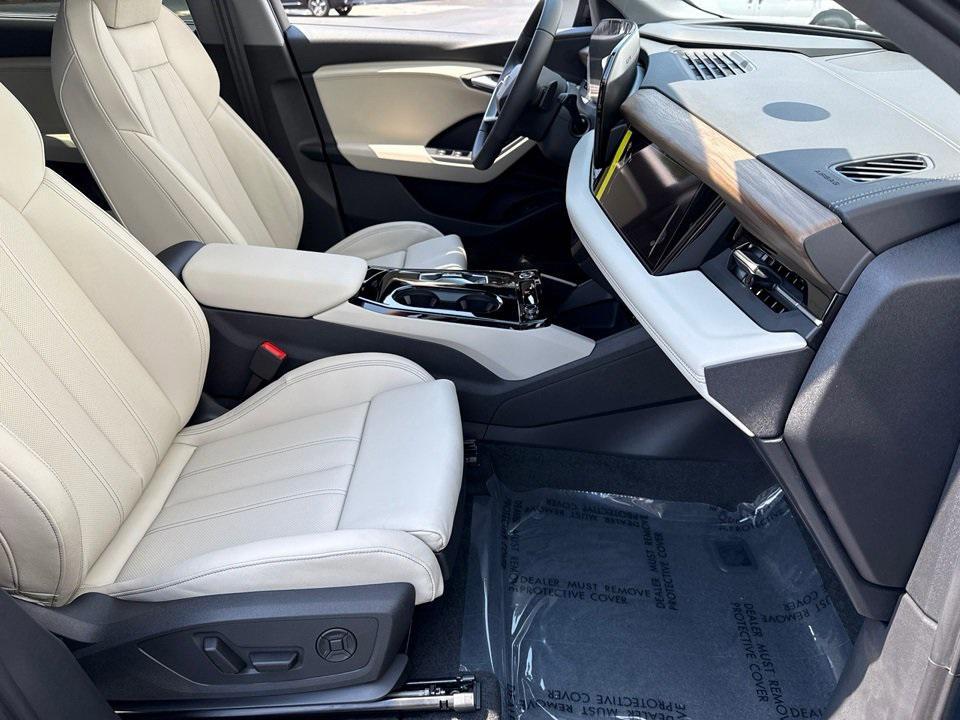 new 2025 Audi Q6 e-tron car, priced at $77,915
