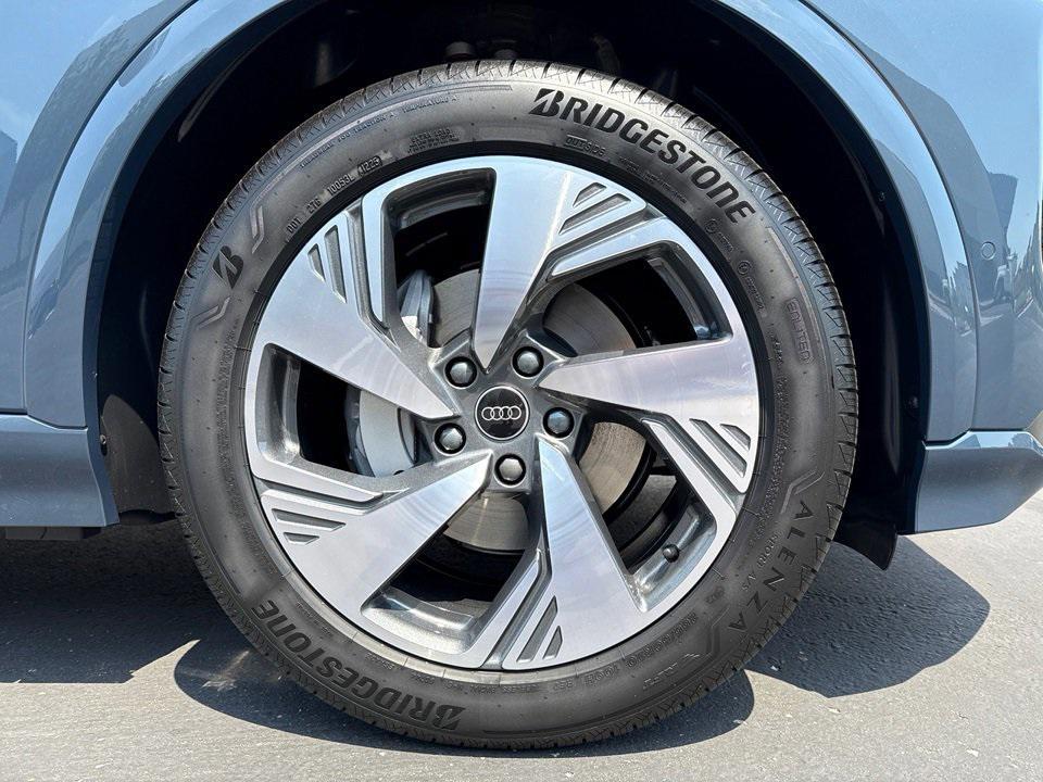 new 2025 Audi Q6 e-tron car, priced at $77,915