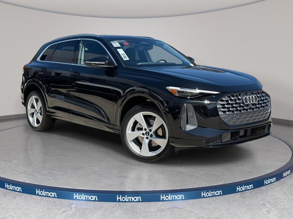 new 2025 Audi Q5 car, priced at $61,240