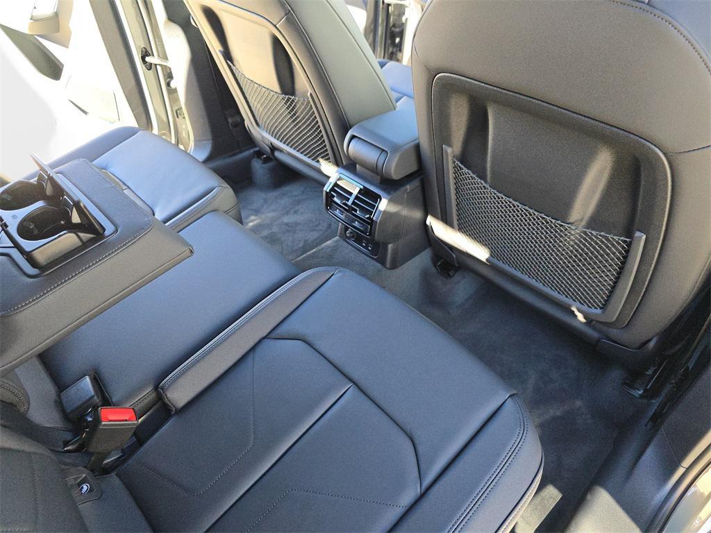 new 2025 Audi Q3 car, priced at $43,925