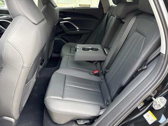 new 2025 Audi Q5 car, priced at $60,960