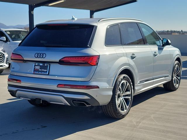 new 2025 Audi Q7 car, priced at $69,390