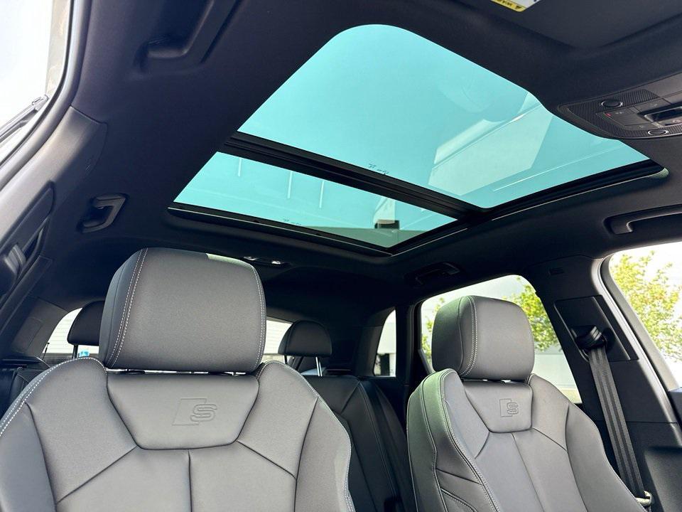 new 2025 Audi Q3 car, priced at $46,110