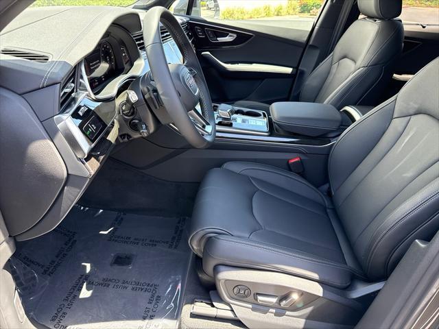 new 2025 Audi Q7 car, priced at $82,620
