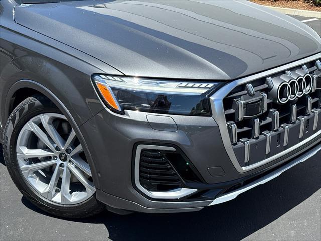 new 2025 Audi Q7 car, priced at $82,620