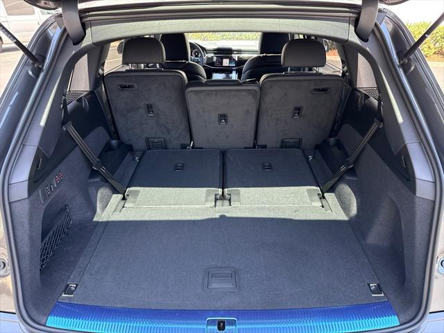 new 2025 Audi Q7 car, priced at $82,620