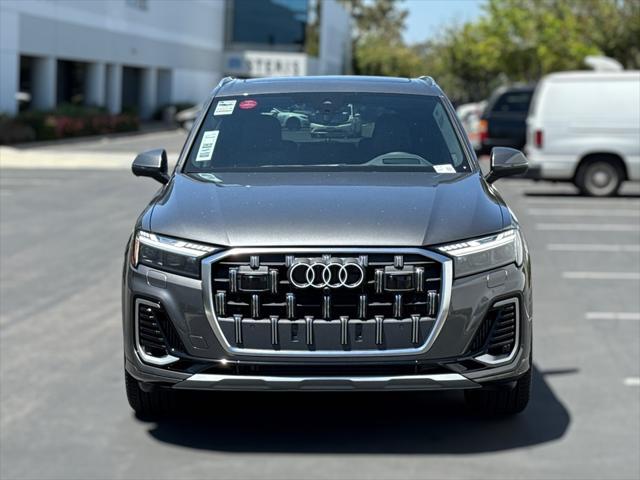 new 2025 Audi Q7 car, priced at $82,620
