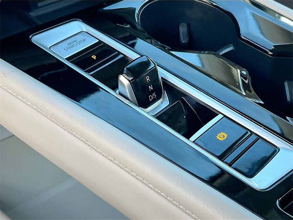 used 2024 Volkswagen Atlas car, priced at $28,400