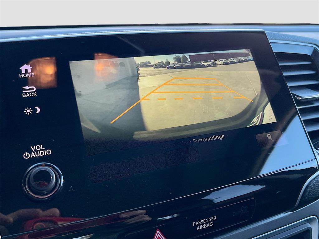 used 2021 Honda Pilot car, priced at $25,000