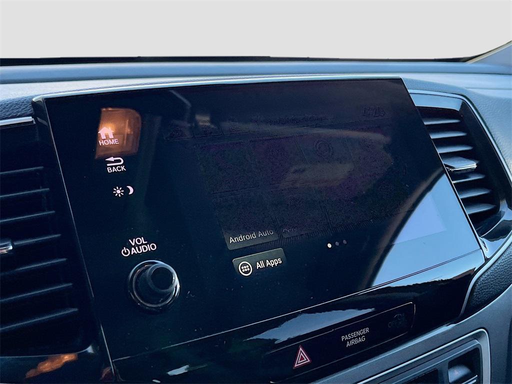 used 2021 Honda Pilot car, priced at $25,000