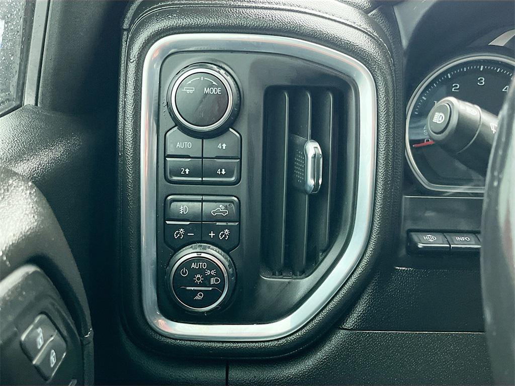 used 2022 Chevrolet Silverado 1500 car, priced at $34,200