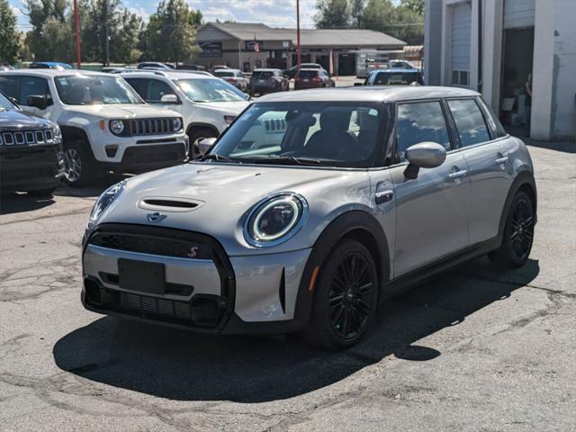 used 2024 MINI Hardtop car, priced at $23,400