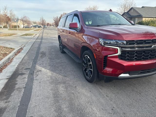 used 2023 Chevrolet Suburban car, priced at $54,400