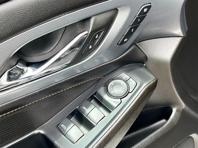 used 2021 Chevrolet Traverse car, priced at $28,700