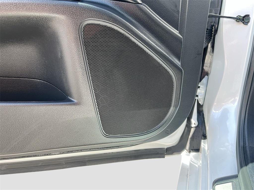 used 2025 Lexus ES 300h car, priced at $37,000